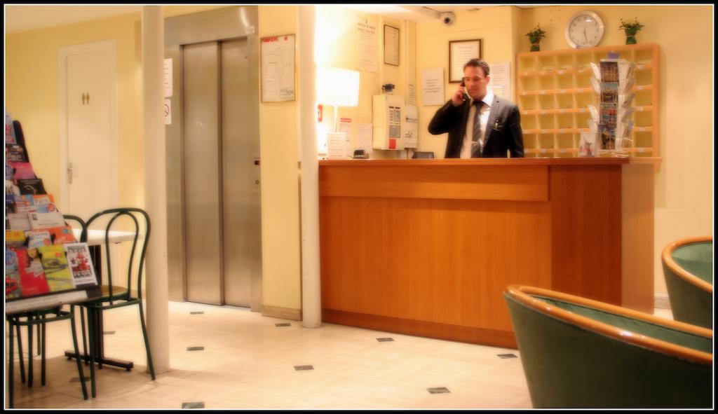Pax Hotel Paris 18E Zewnętrze zdjęcie
