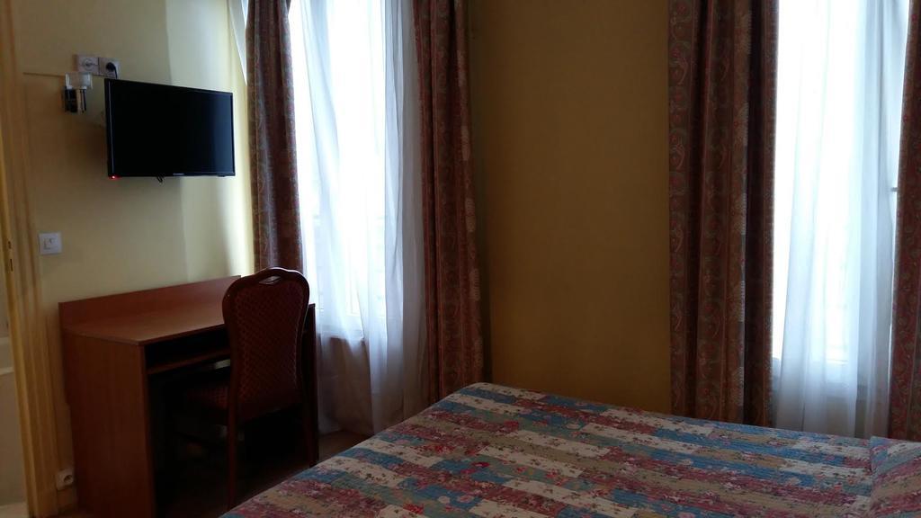 Pax Hotel Paris 18E Zewnętrze zdjęcie