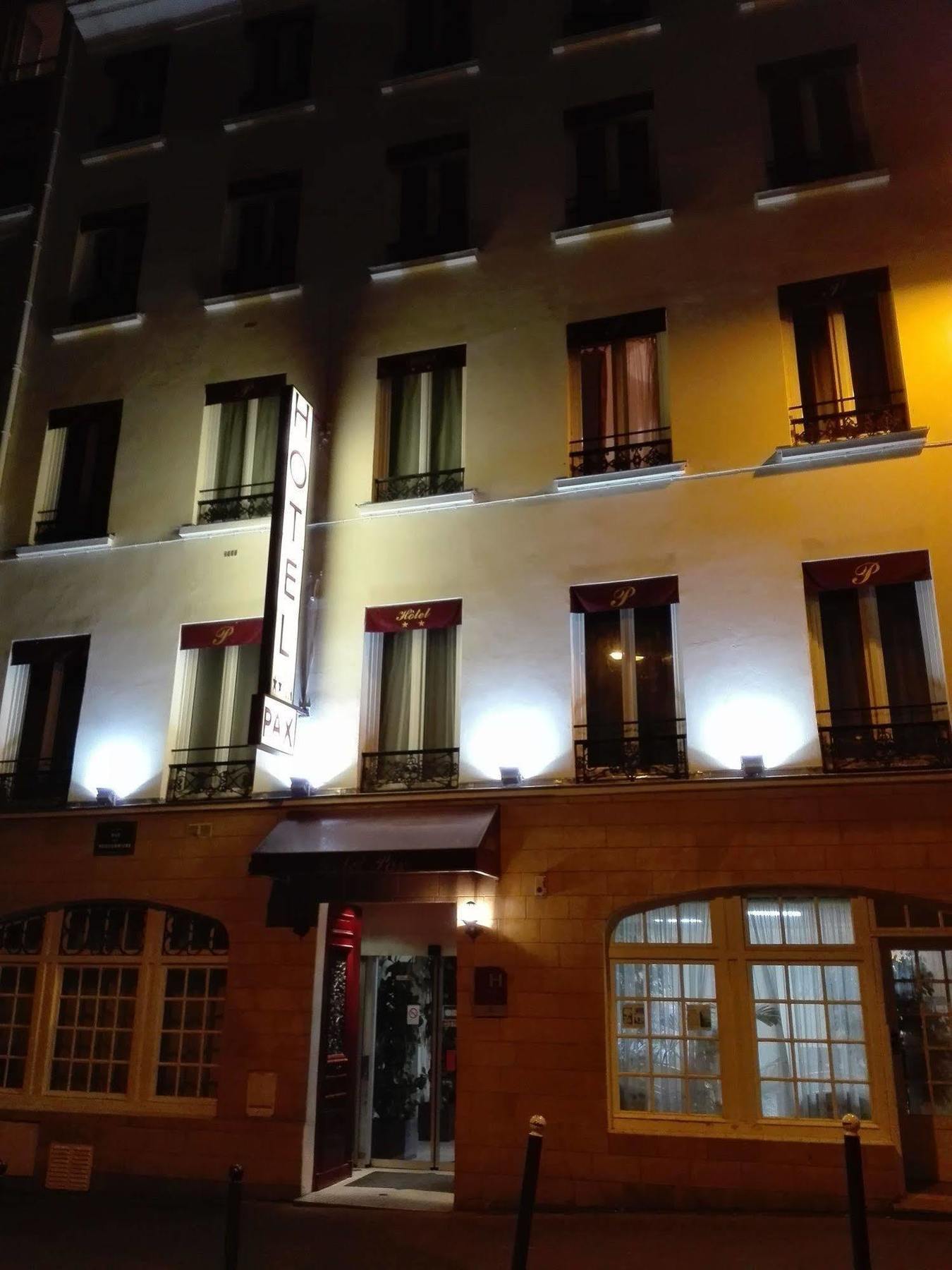 Pax Hotel Paris 18E Zewnętrze zdjęcie